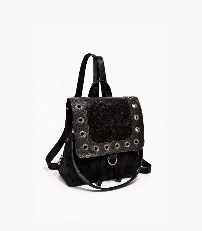 mochila-cartera-vera-negro-tapa-detalles-dorado Mochila Cartera Vera - Negro Tapa Detalles Dorado - Image 1
