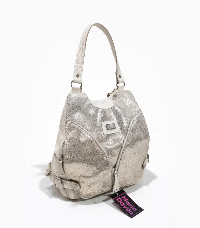 mochila-cartera-ivonne-tiza-tapa-platino Mochila Cartera Ivonne - Tiza/Tapa Platino - Image 1